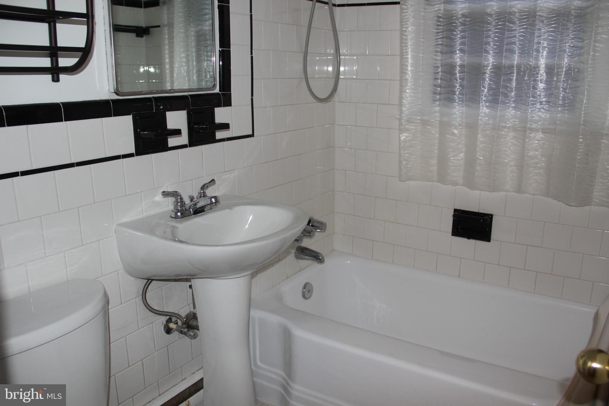 12701 Lewisdale Road Damascus, MD 20872 - Photo 13 of 21