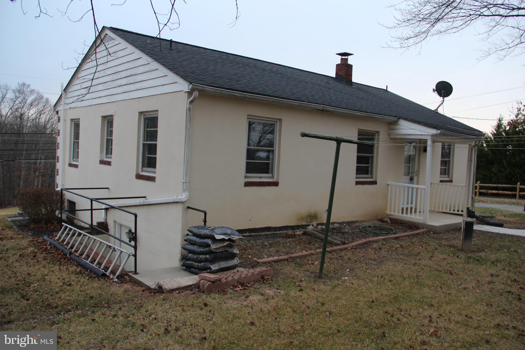 12701 Lewisdale Road Damascus, MD 20872 - Photo 2 of 21
