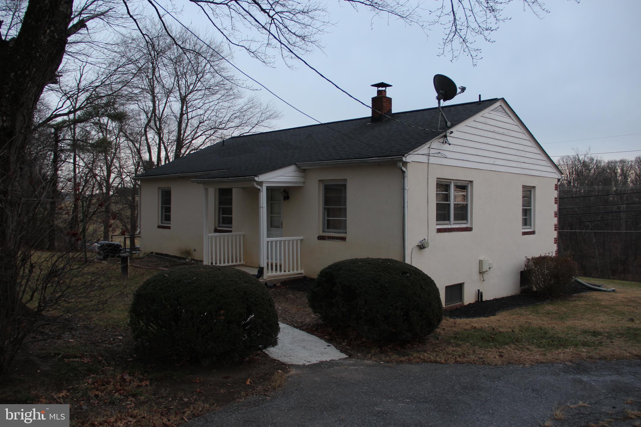 12701 Lewisdale Road Damascus, MD 20872 - Photo 6 of 21