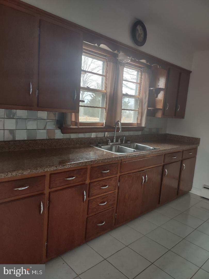 12701 Lewisdale Road Damascus, MD 20872 - Photo 9 of 21