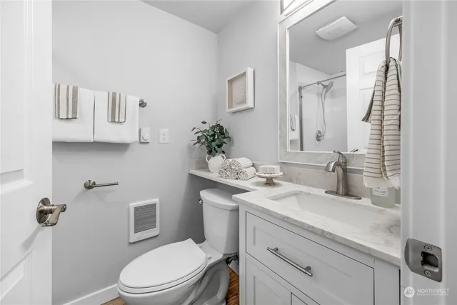 $140,000 | 7301 Northeast 175th Street, Unit 209, Kenmore, WA 98028