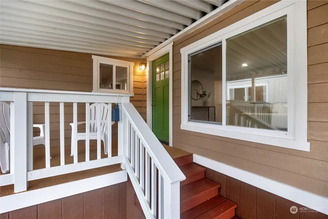 $140,000 | 7301 Northeast 175th Street, Unit 209, Kenmore, WA 98028