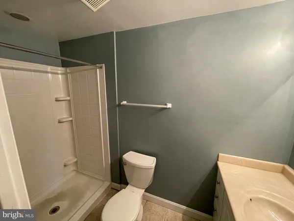 $2,750 | 9817 Rainleaf Court, Columbia, MD 21046