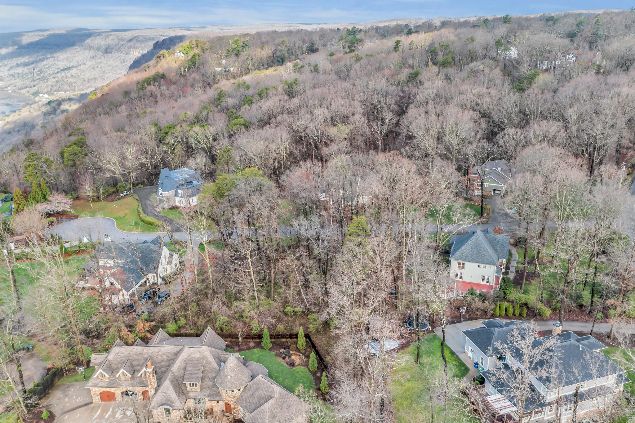 2 Close Family Road Signal Mountain, TN 37377 - Photo 17 of 18 DJI_0131