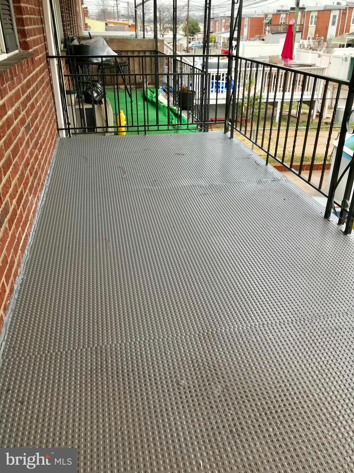 8017 Wynbrook Road Baltimore, MD 21224 - Photo 11 of 28 Exterior (Rear)