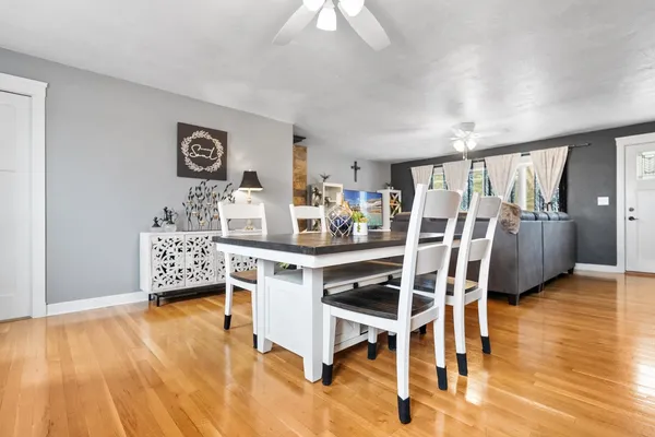 $349,900 | W3866 County Road South, Appleton, WI 54913