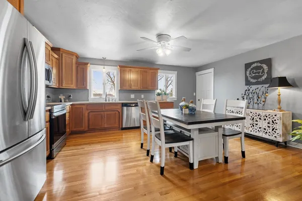 $349,900 | W3866 County Road South, Appleton, WI 54913