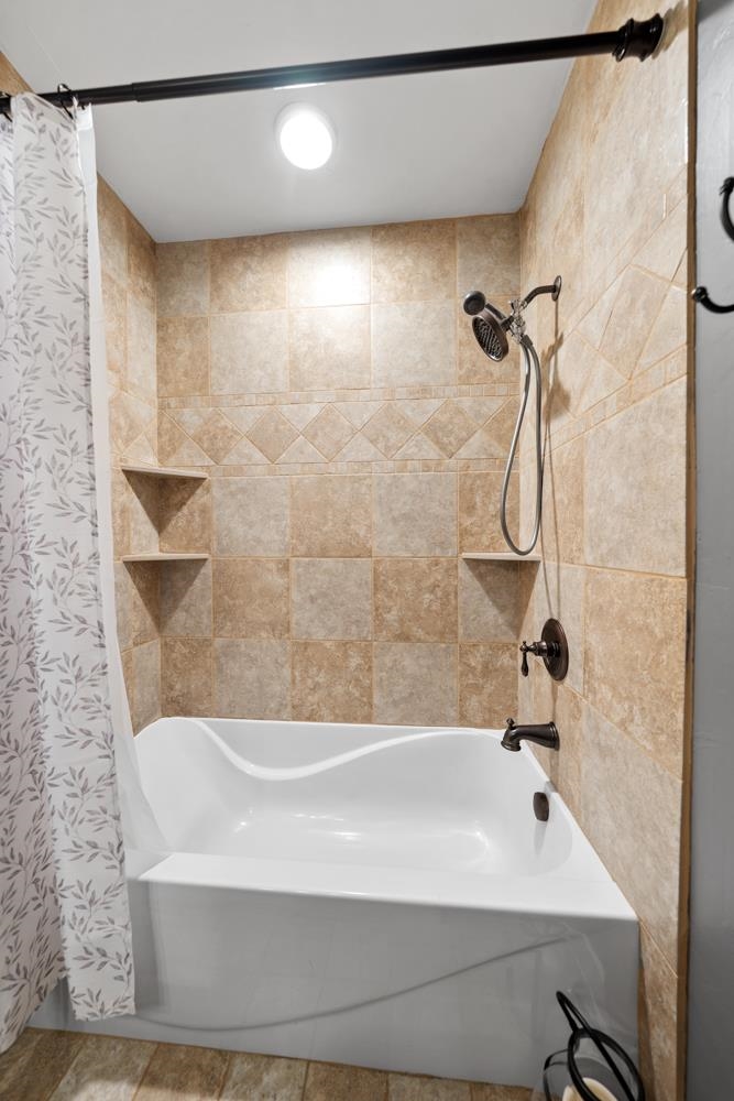 W3866 County Road South Appleton, WI 54913 - Photo 27 of 47