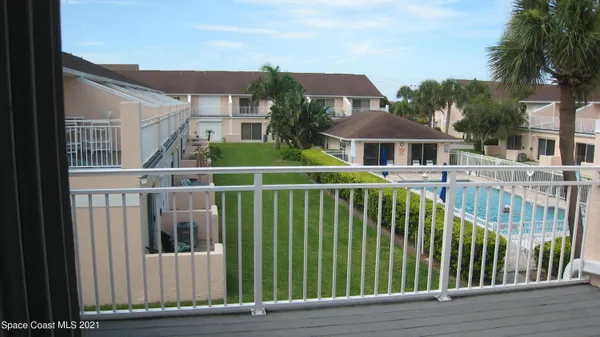 $2,000 | 125 Escambia Lane, Unit 304, Cocoa Beach, FL 32931