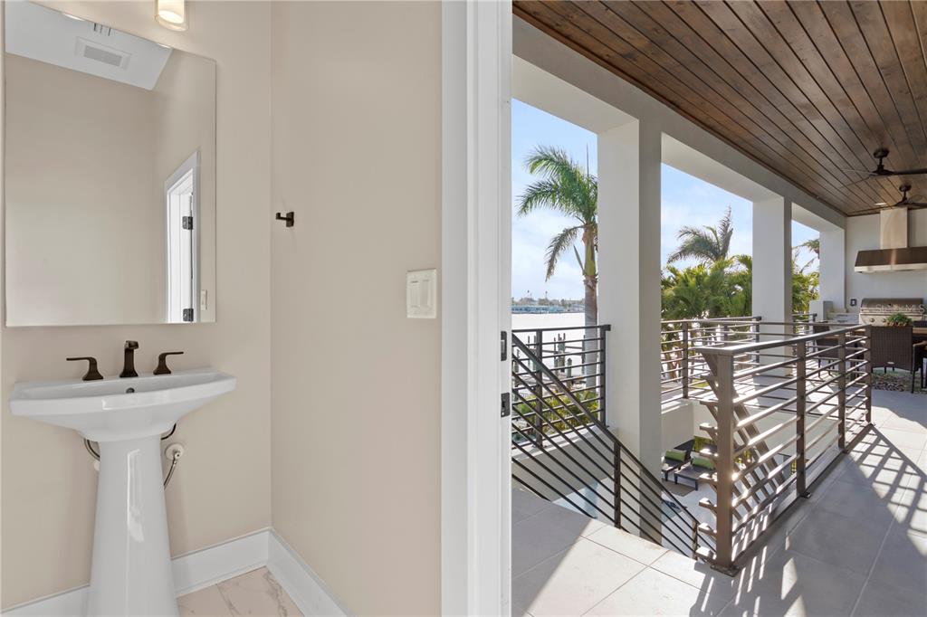 831 Bay Point Drive Madeira Beach, FL 33708 - Photo 27 of 99 Gallery Image 27