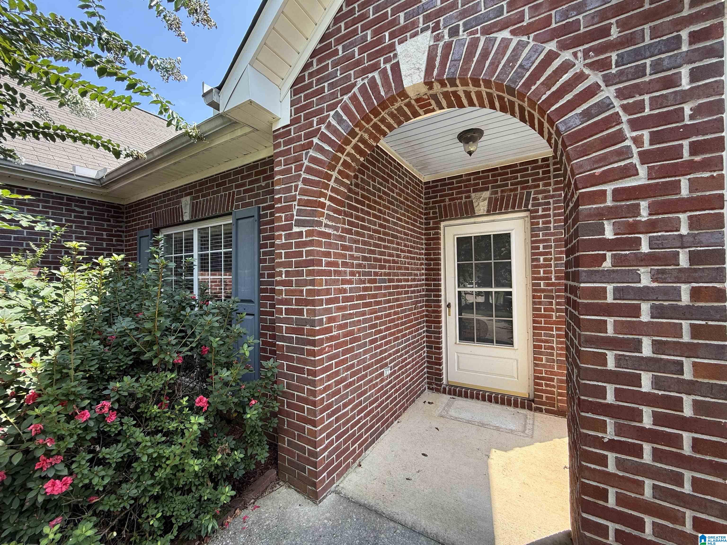 104 Sunflower Place Alabaster, AL 35007 - Photo 2 of 18