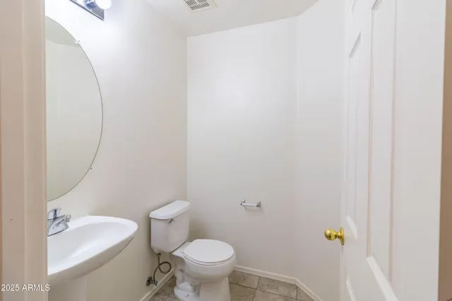 $1,995 | 10065 East Capri Avenue, Mesa, AZ 85208