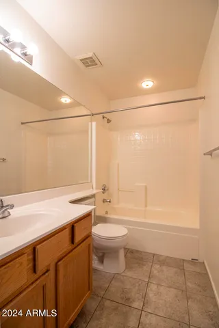 $1,995 | 10065 East Capri Avenue, Mesa, AZ 85208