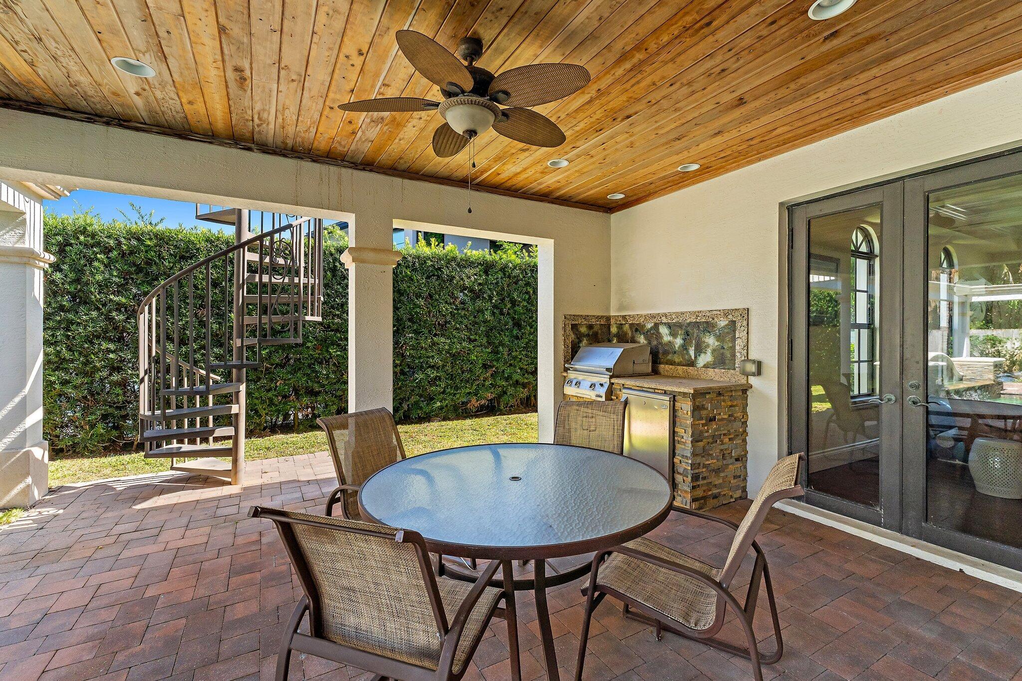 136 Lighthouse Drive Jupiter Inlet Colony, FL 33469 - Photo 55 of 67 Covered Patio
