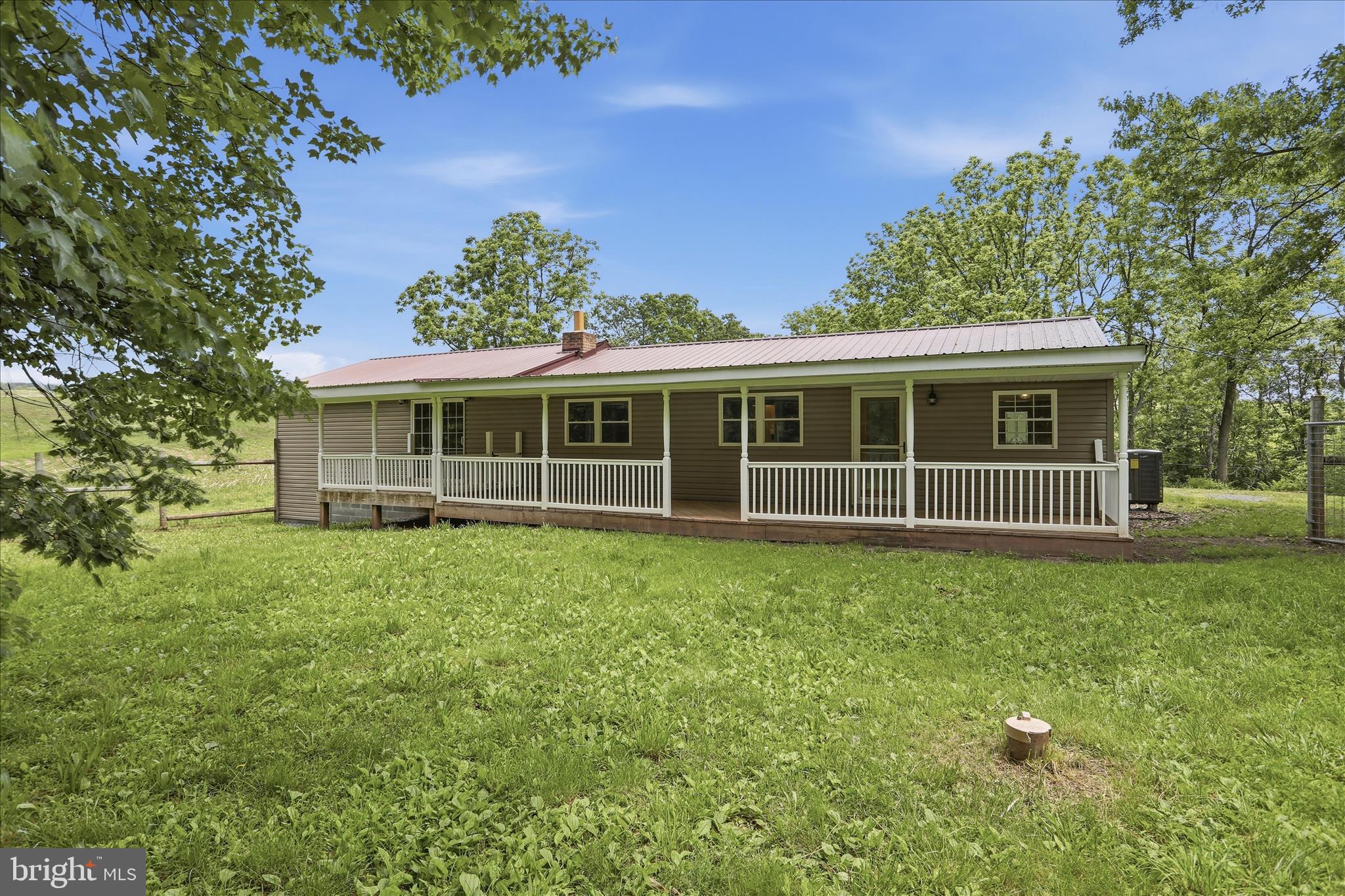 7968 Cromwell Road Three Springs, PA 17264 - Photo 14 of 68 Back Porch