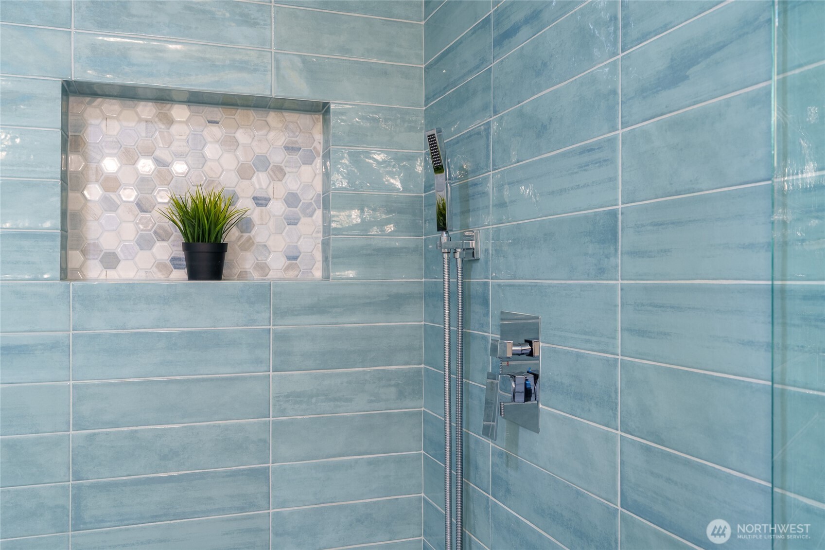 7250 Northeast Old Redmond Road, Unit D115 Redmond, WA 98052 - Photo 22 of 37