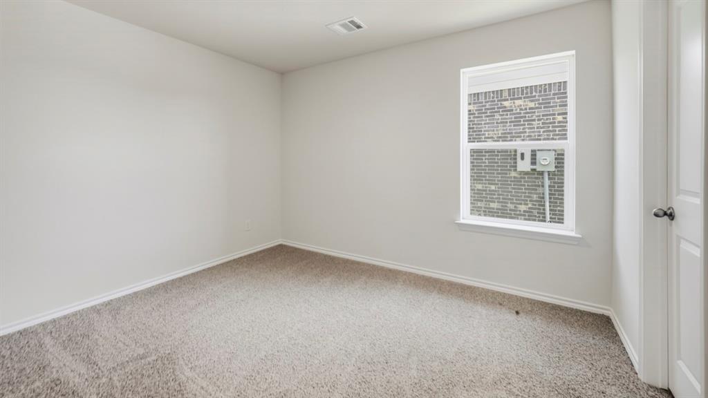 524 Yellow Rose Road Princeton, TX 75407 - Photo 8 of 33