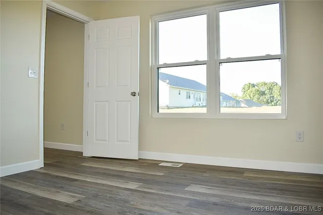 $319,000 | 190 Merlin Drive, Camdenton, MO 65020