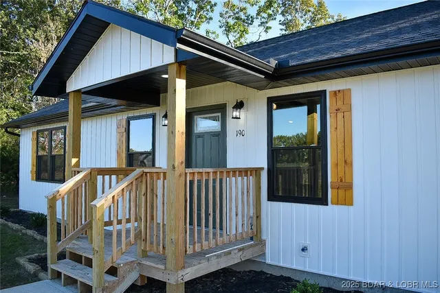 $319,000 | 190 Merlin Drive, Camdenton, MO 65020