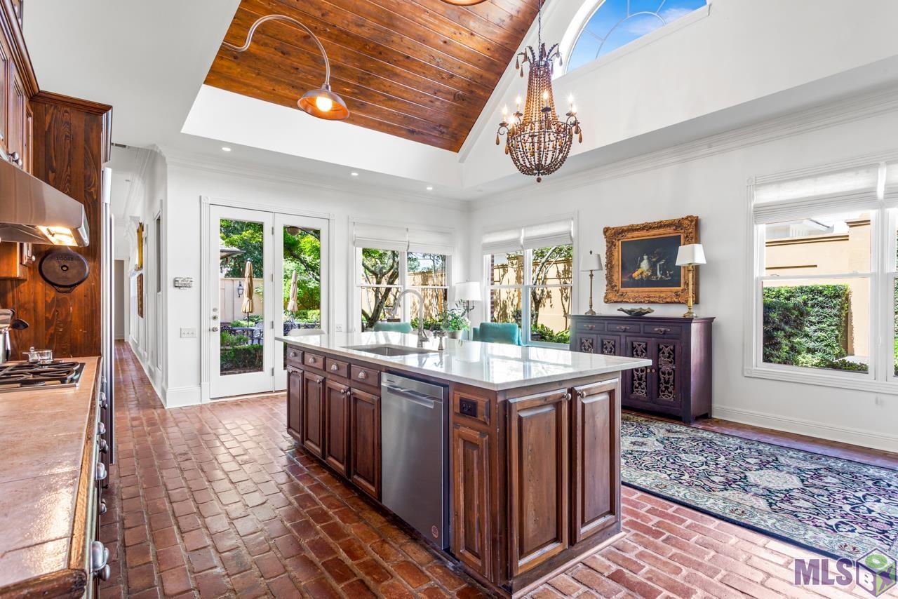 2140 Cove Court Baton Rouge, LA 70809 - Photo 18 of 39 Gallery Image 18