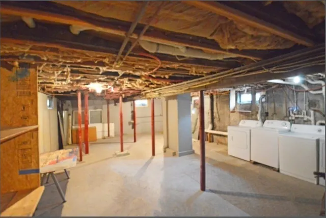 $4,800 | 678 Bennington Street, Unit 2, Boston, MA 02128