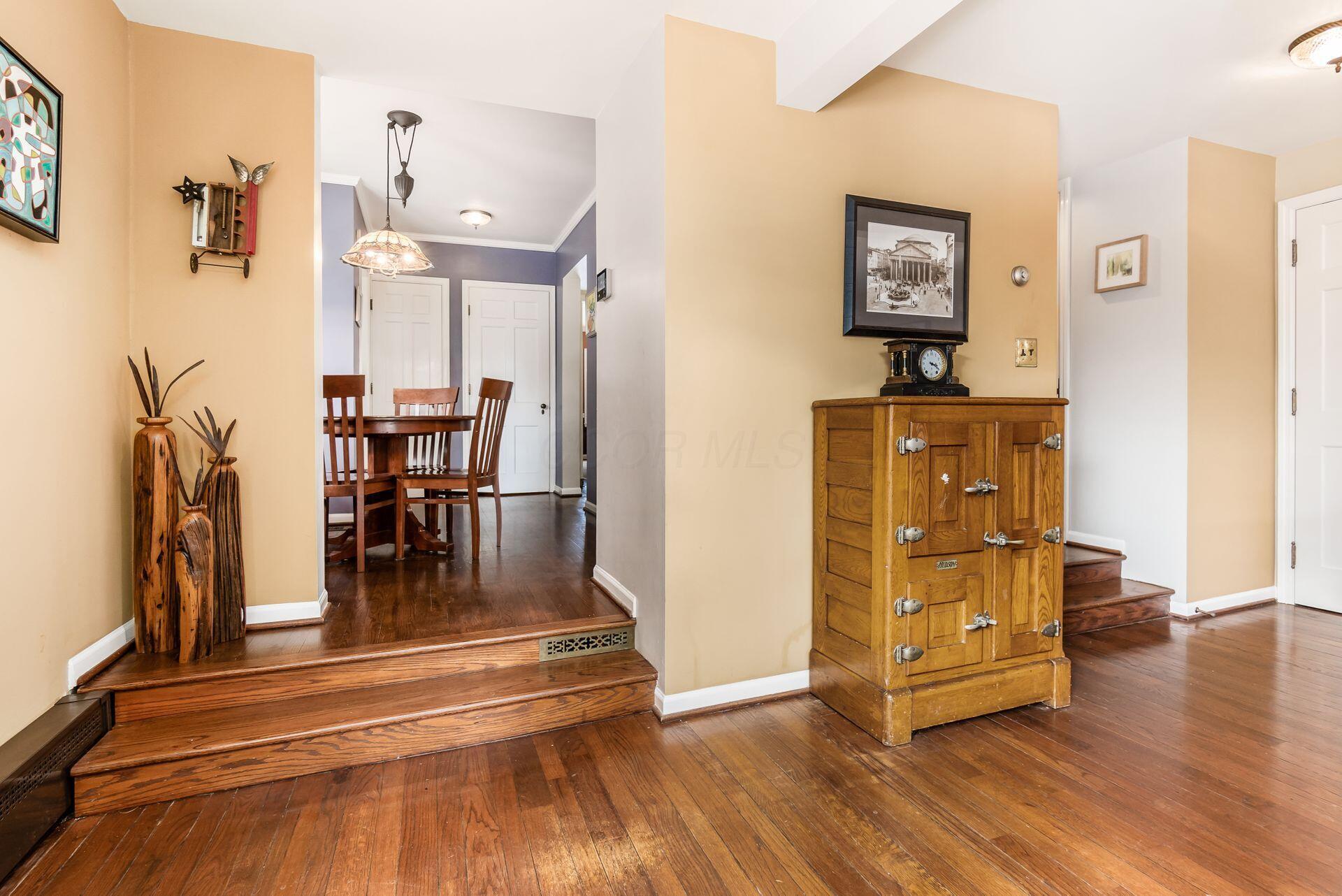 174 South Remington Road Columbus, OH 43209 - Photo 22 of 48 21_FAMILYROOM