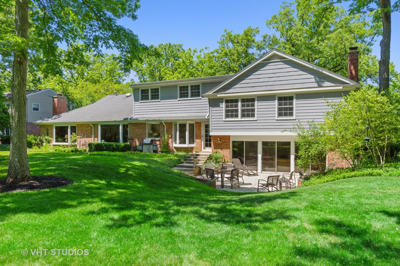 1830 Ridgelee Road Highland Park, IL 60035 - Photo 1 of 29