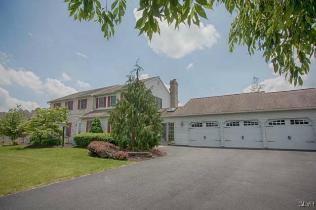 3738 Apple Road Orefield, PA 18069 - Photo 3 of 36 Gallery Image 3