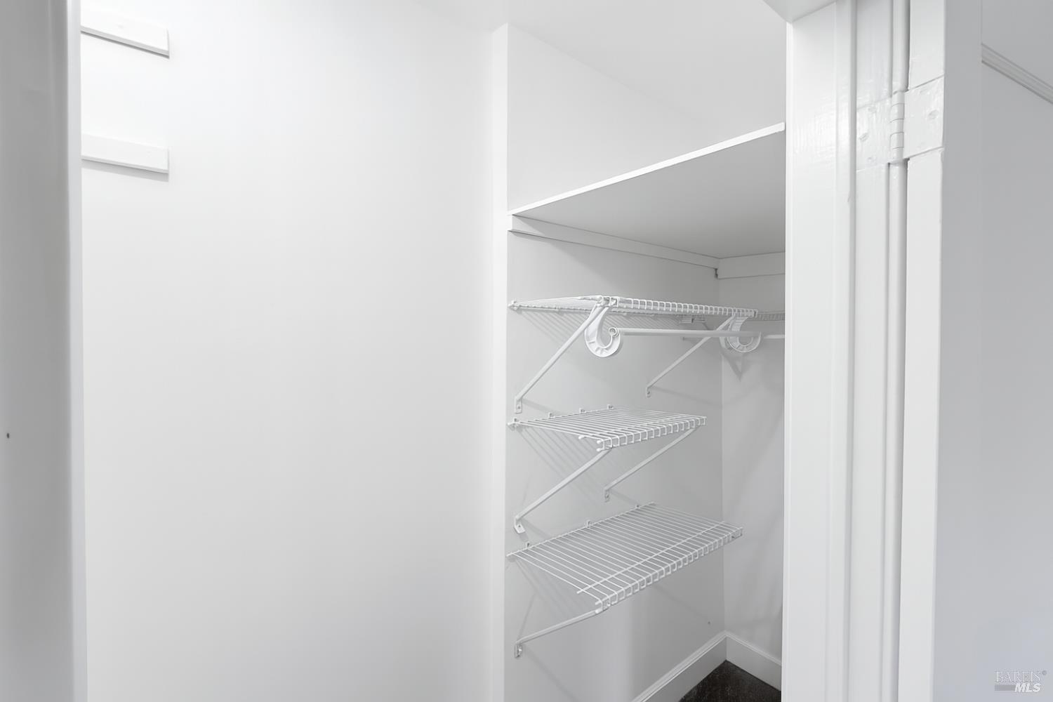 34 Sunrise Avenue, Unit B Mill Valley, CA 94941 - Photo 11 of 26