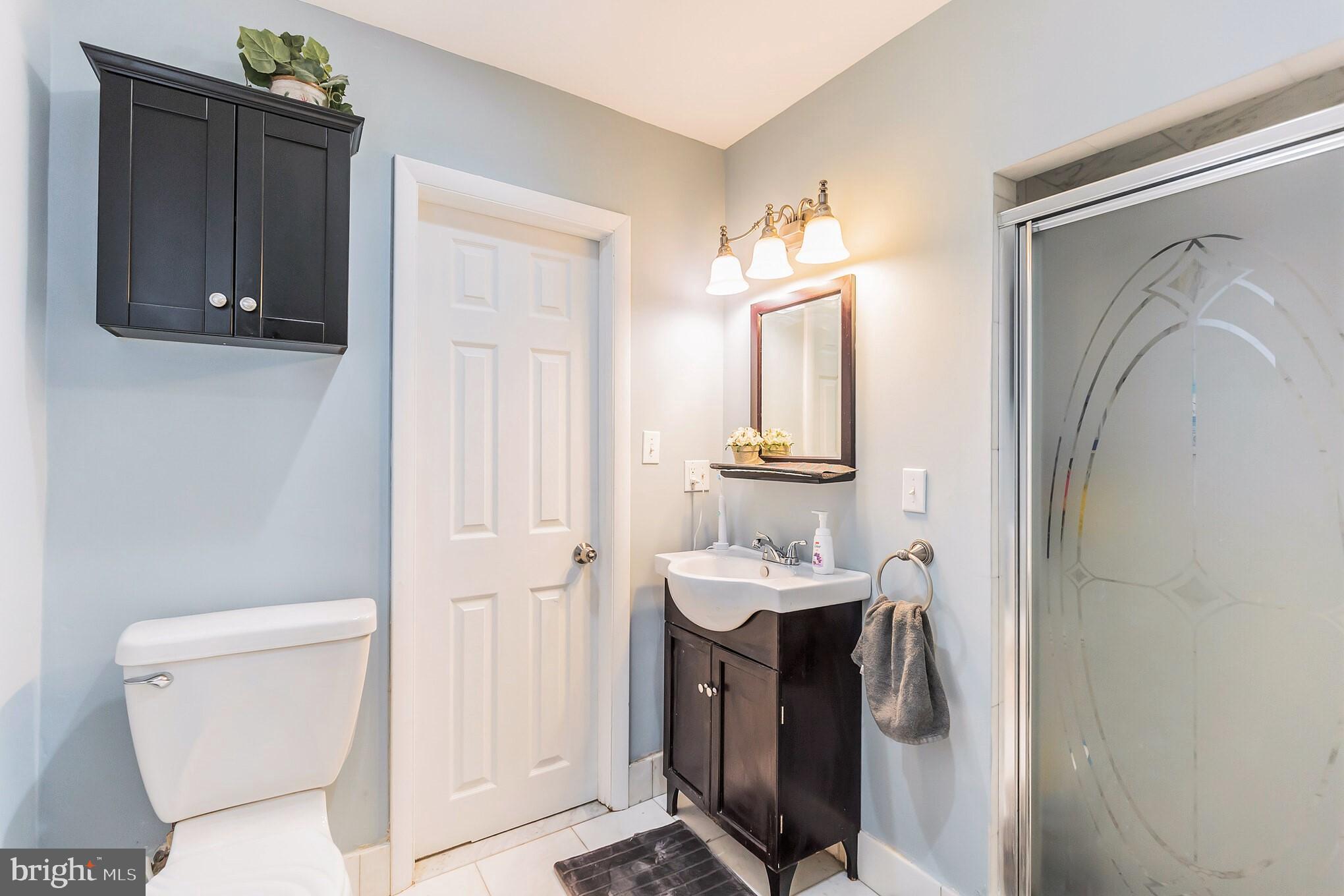 8949 Dewees Street Philadelphia, PA 19152 - Photo 11 of 23 Gallery Image 11