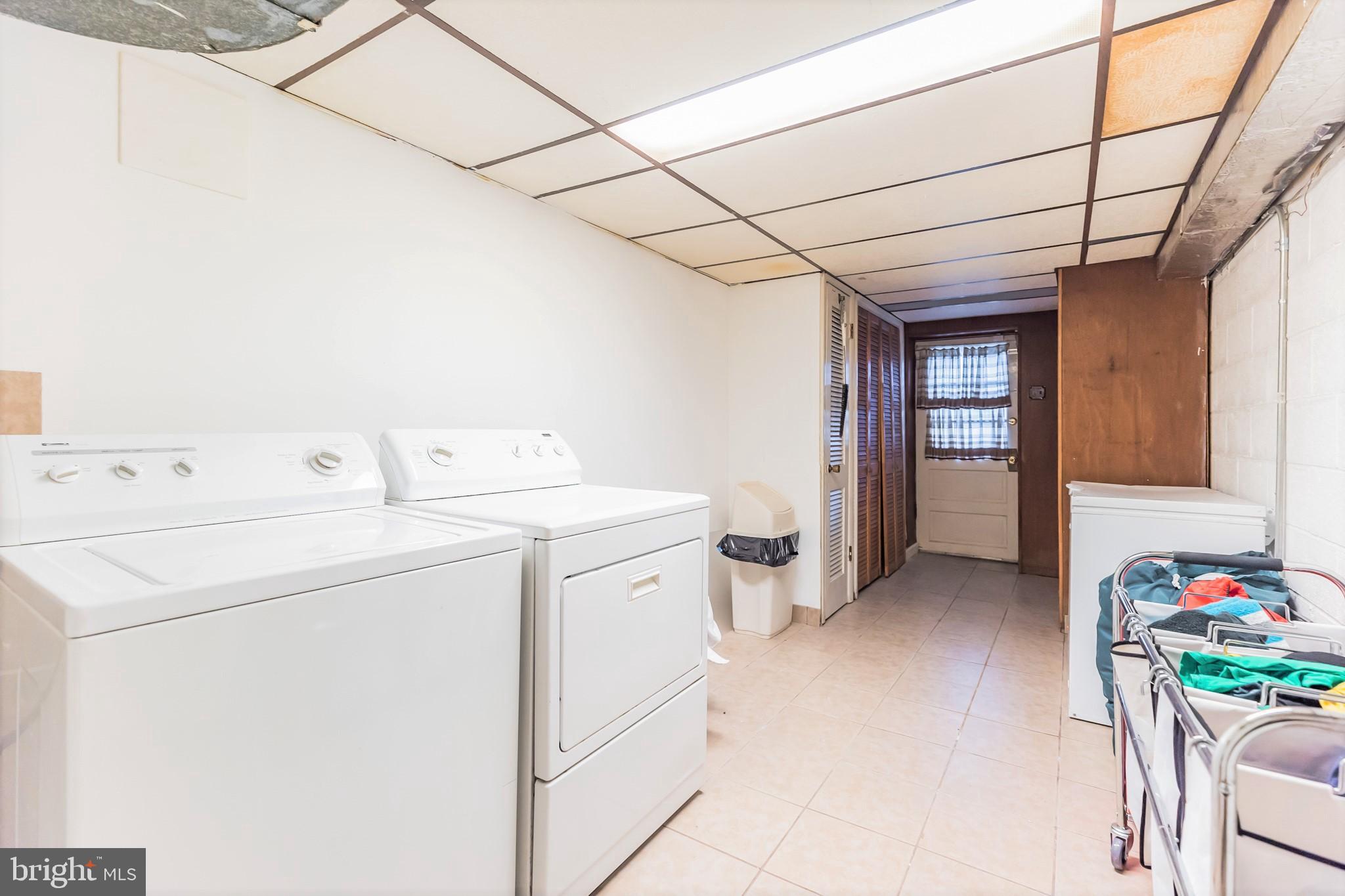 8949 Dewees Street Philadelphia, PA 19152 - Photo 19 of 23 Gallery Image 19