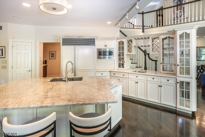 1 Chilton Road Chester, NJ 07930 - Photo 18 of 46