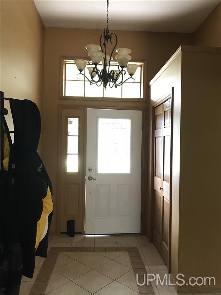 7775 Tipperary Road Gladstone, MI 49837 - Photo 2 of 23