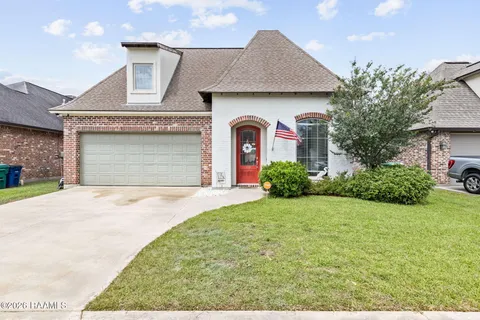 $358,000 | 110 Golden Cypress Drive, Youngsville, LA 70592
