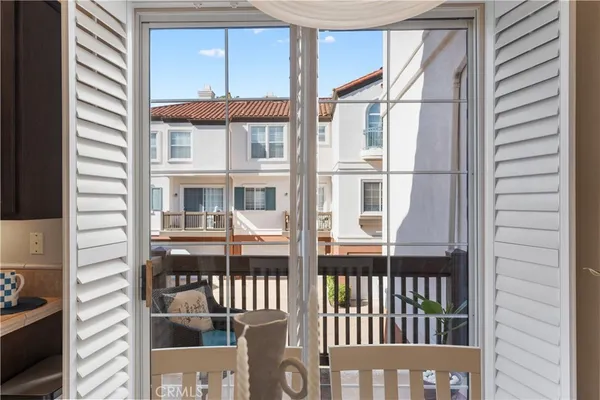 $989,000 | 2894 Player Lane, Tustin, CA 92782