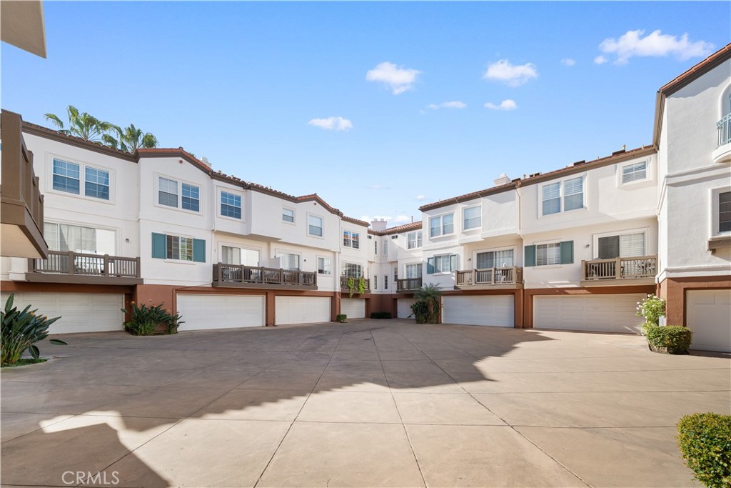 2894 Player Lane Tustin, CA 92782 - Photo 31 of 57