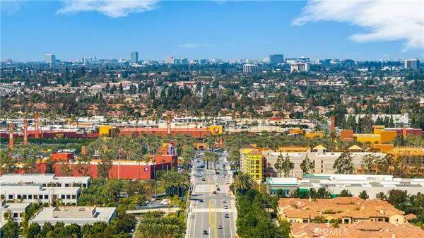 $989,000 | 2894 Player Lane, Tustin, CA 92782