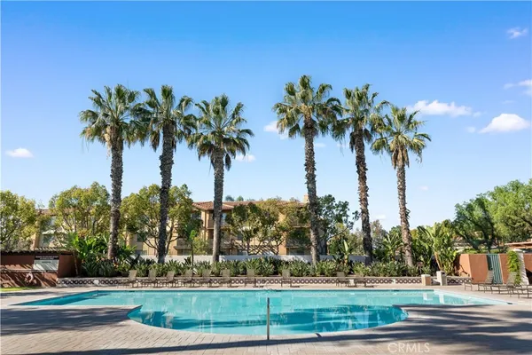 $989,000 | 2894 Player Lane, Tustin, CA 92782