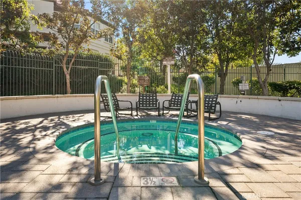 $989,000 | 2894 Player Lane, Tustin, CA 92782