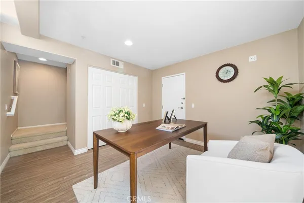 $989,000 | 2894 Player Lane, Tustin, CA 92782