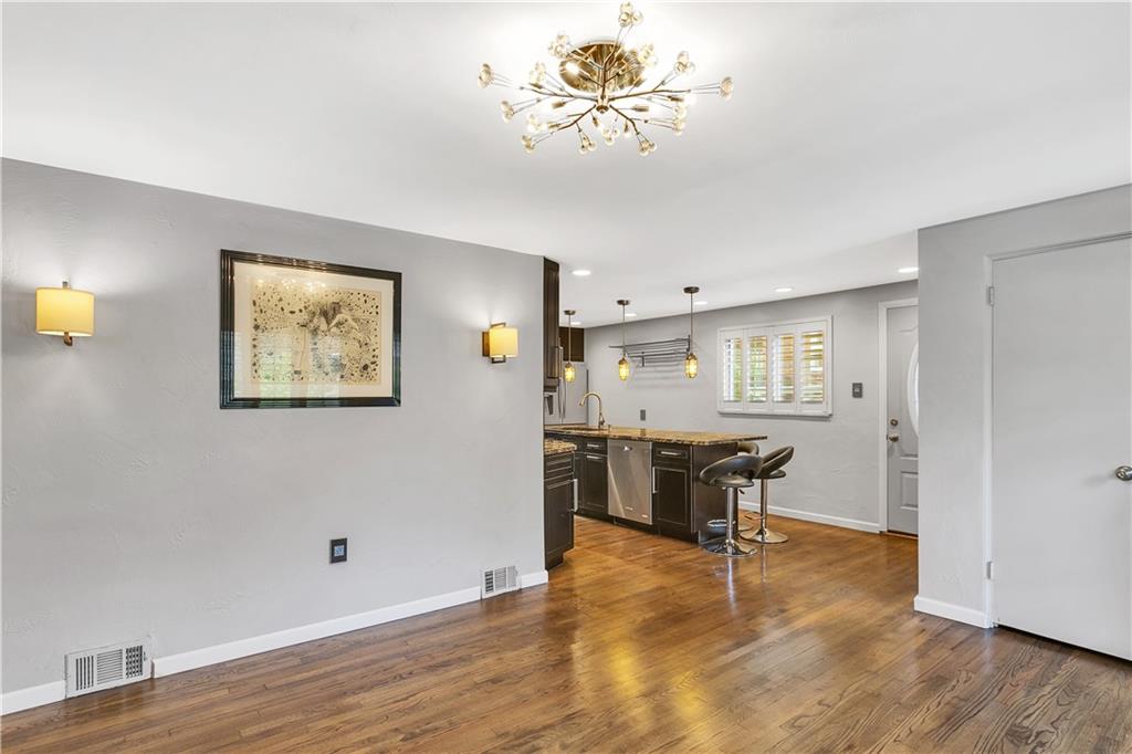 512 Sleepy Hollow Road Pittsburgh, PA 15228 - Photo 12 of 25 Gallery Image 12