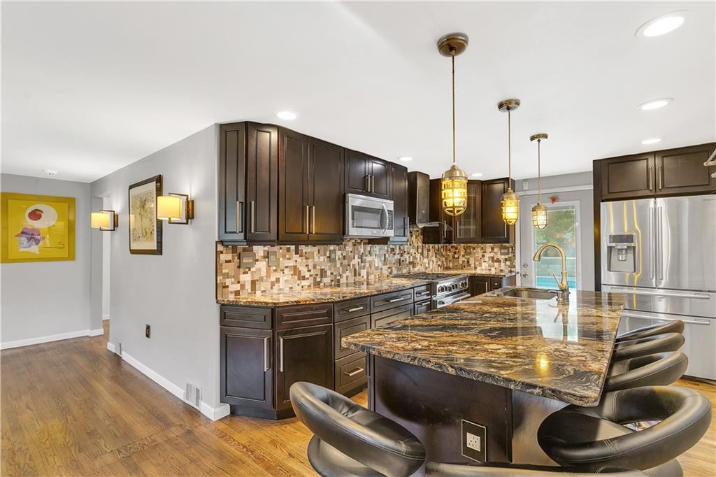 512 Sleepy Hollow Road Pittsburgh, PA 15228 - Photo 15 of 25 Gallery Image 15