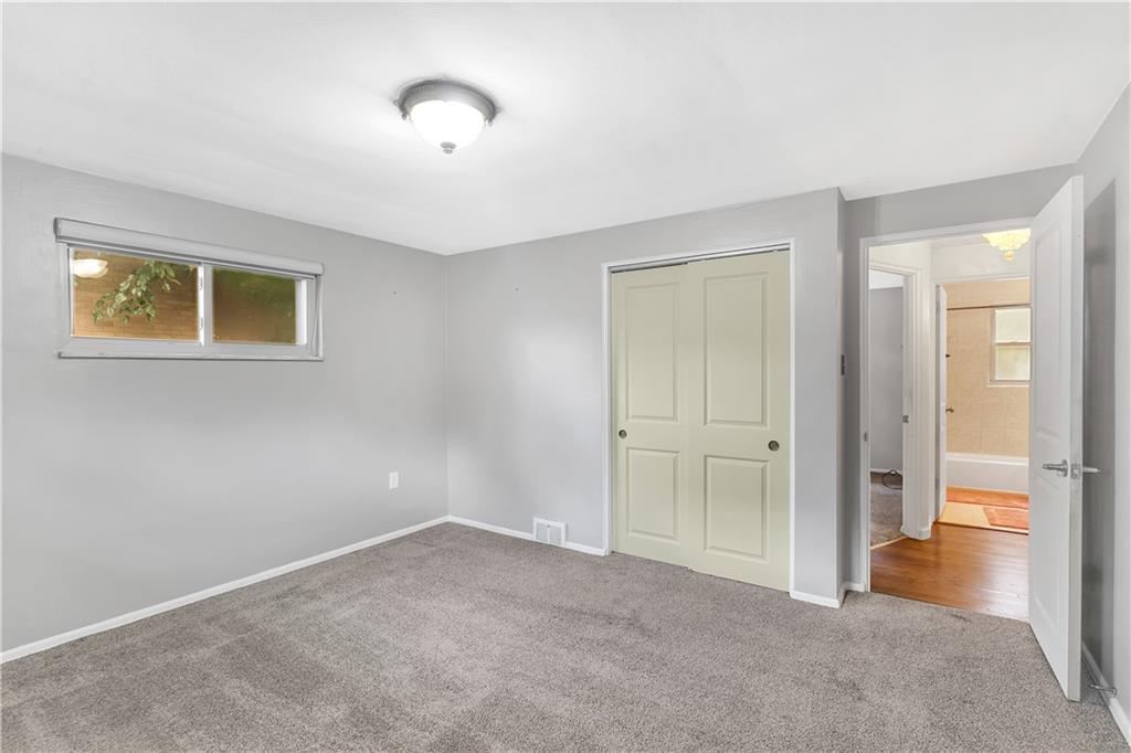 512 Sleepy Hollow Road Pittsburgh, PA 15228 - Photo 17 of 25 Gallery Image 17