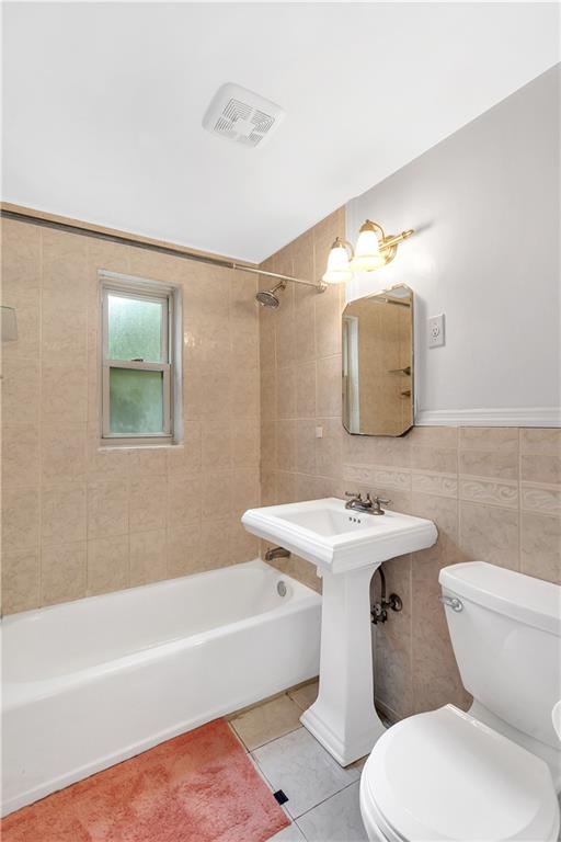 512 Sleepy Hollow Road Pittsburgh, PA 15228 - Photo 20 of 25 Gallery Image 20