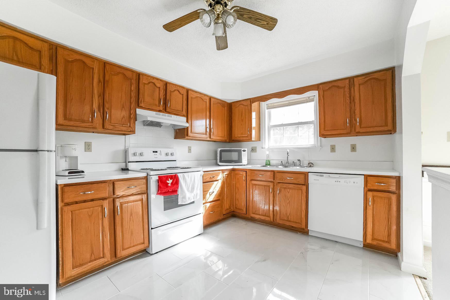6430 Fire Tower Road Welcome, MD 20693 - Photo 2 of 35 Kitchen w/ new appliances