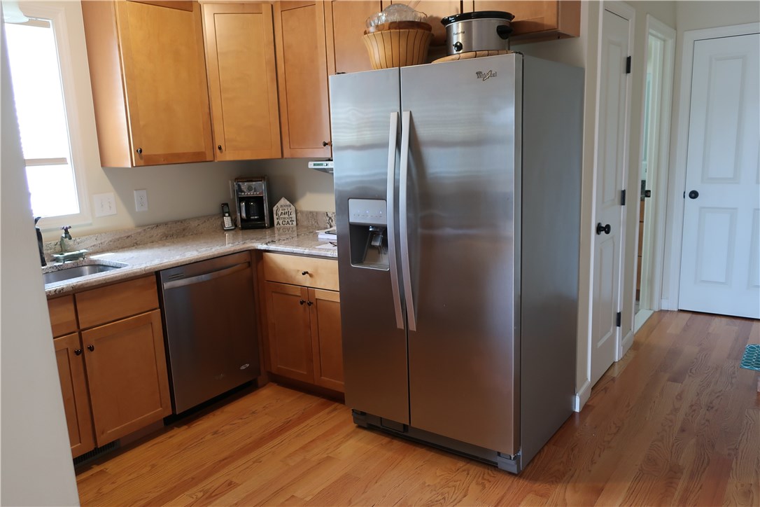 61 Fieldside Drive Woonsocket, RI 02895 - Photo 8 of 41 Gallery Image 8