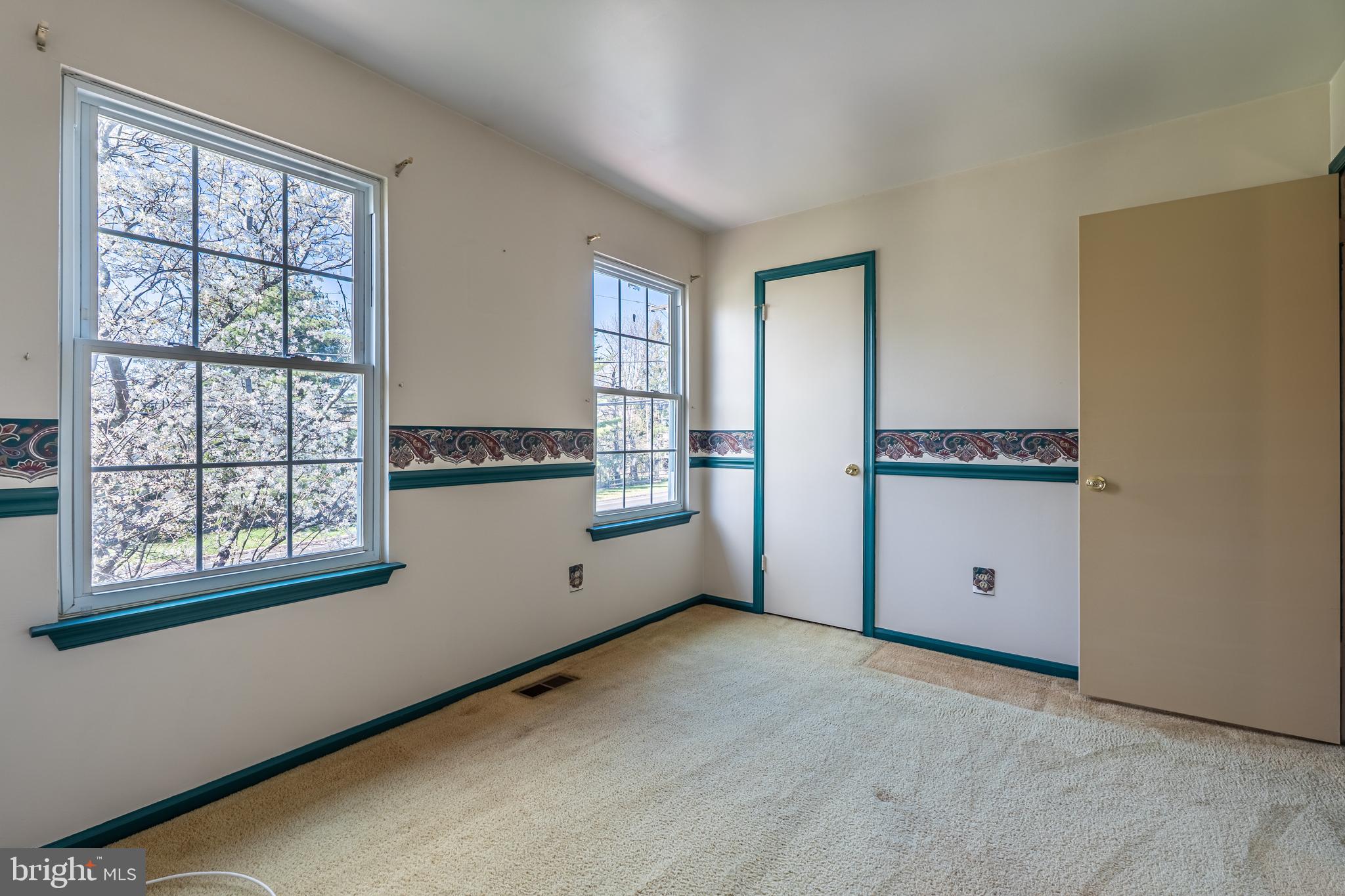 894 Herman Road Horsham, PA 19044 - Photo 28 of 32 a view of an empty room with a window