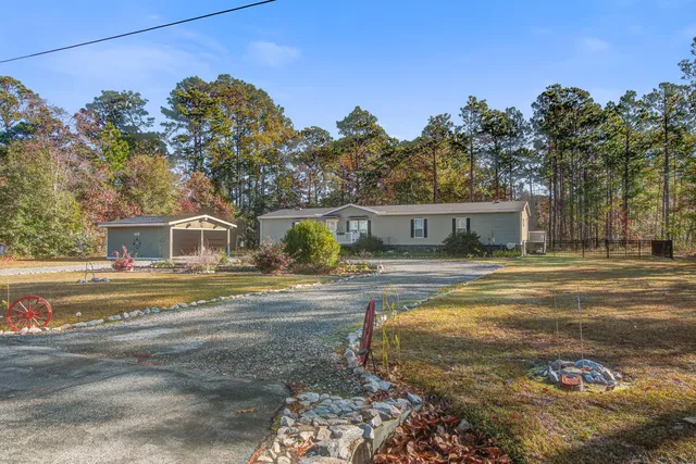 $339,000 | 448 Pauline Drive, Bonneau, SC 29431