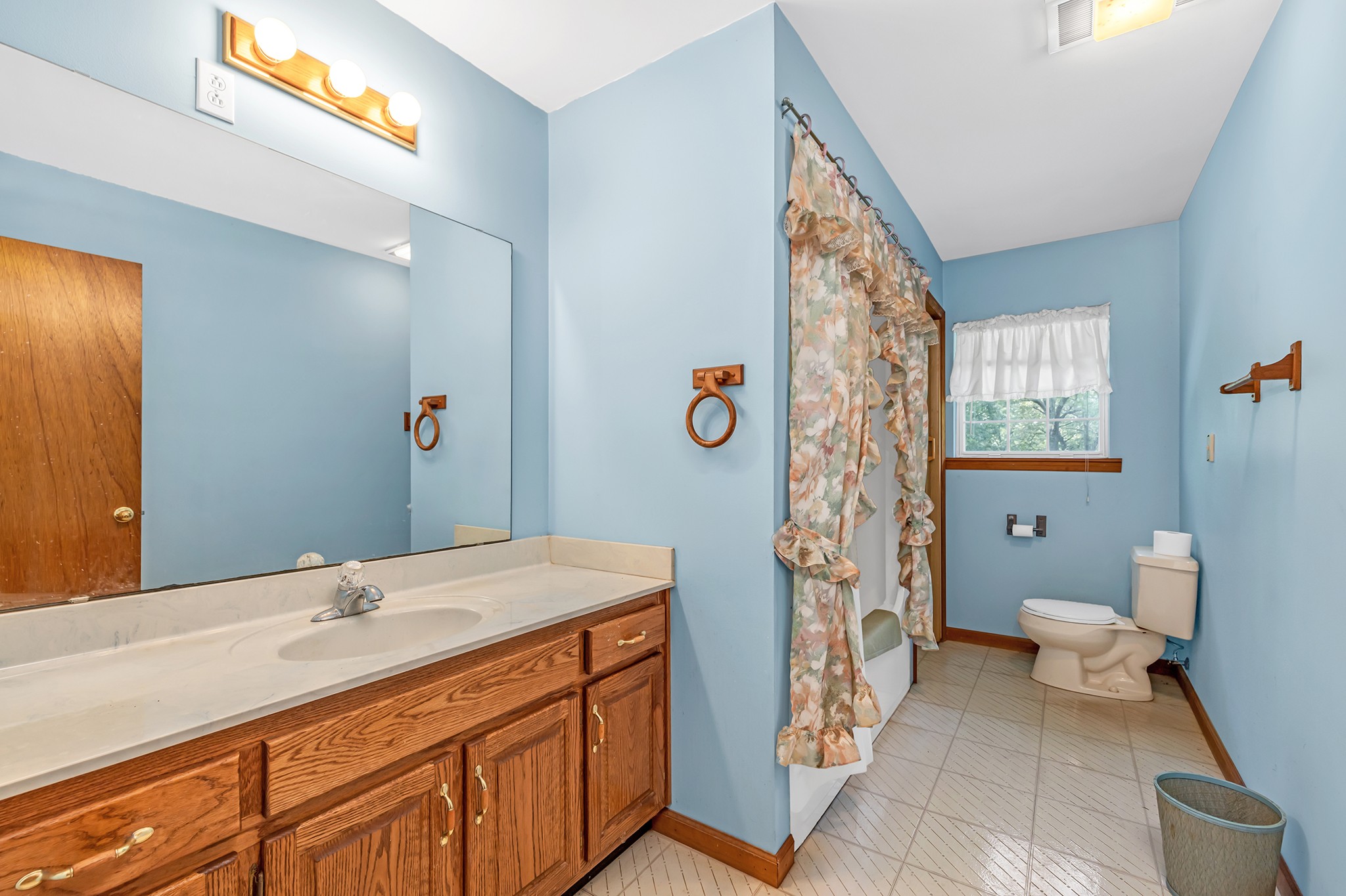 1443 Hendon Road Soddy Daisy, TN 37379 - Photo 5 of 15 Gallery Image 5