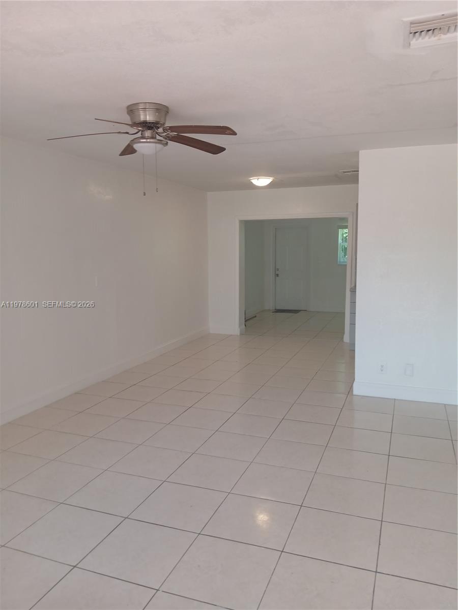 6471 Southwest 27th Street Miramar, FL 33023 - Photo 6 of 24
